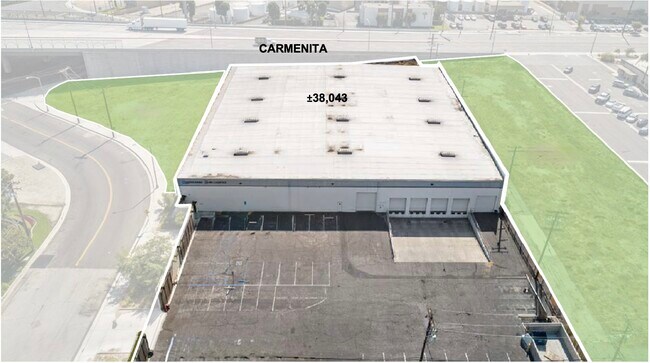 Plus de détails pour 13360 Molette St, Santa Fe Springs, CA - Bureau, Industriel à louer
