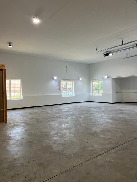 2746 Pulaski Hwy, Newark, DE for lease - Interior Photo - Image 2 of 9