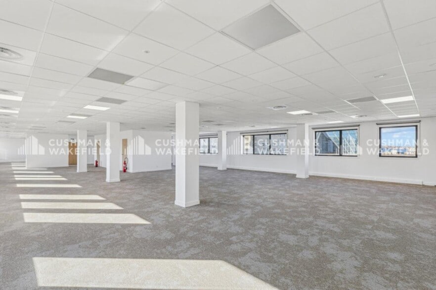 2 Rue Cazemajou, Marseille for sale - Building Photo - Image 3 of 23