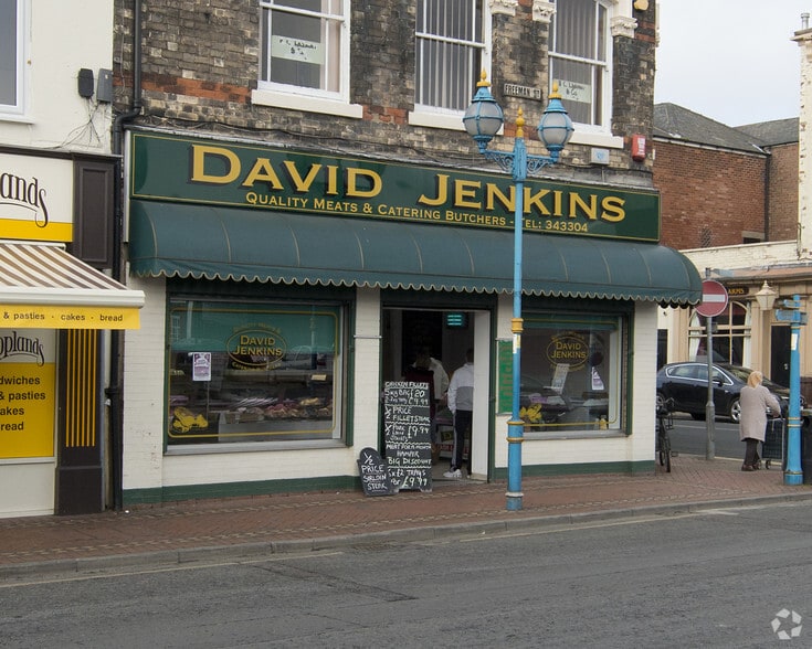 46 Nelson St, Grimsby for lease - Building Photo - Image 3 of 3