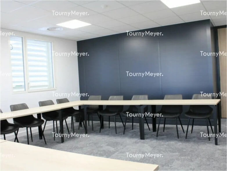 Office in Montpellier for lease - Interior Photo - Image 3 of 15