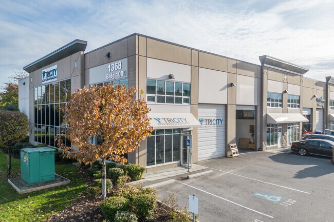 Plus de détails pour 1368 Kingsway Ave, Port Coquitlam, BC - Industriel à louer