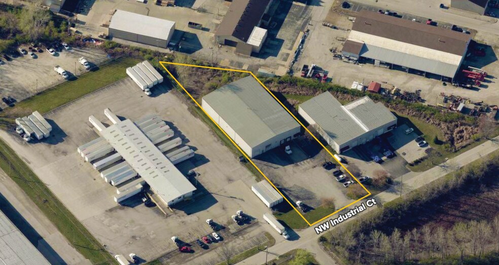 148 NW Northwest Industrial Ct, Bridgeton, MO for lease - Building Photo - Image 2 of 3