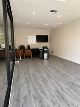 3701 W 3rd St, Los Angeles, CA for lease Interior Photo- Image 1 of 3