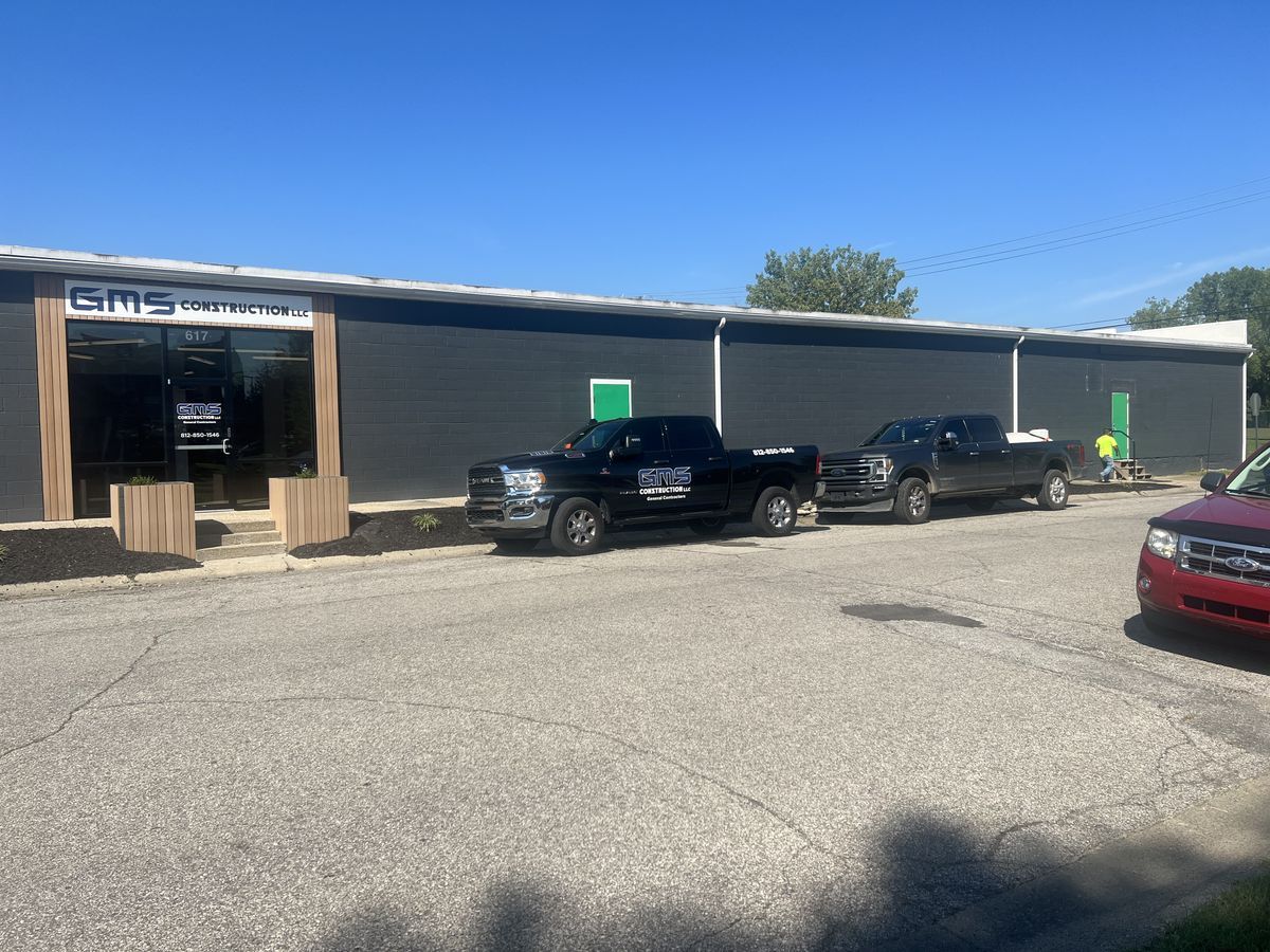 617 Walnut St, Jeffersonville, IN for lease Building Photo- Image 1 of 17