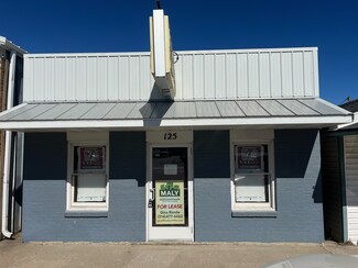 Plus de détails pour 125 Broadway, Ashland, MO - Vente au détail à louer