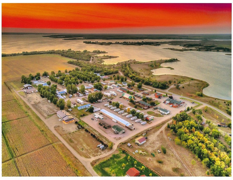 28229 Cow Creek Rd, Pierre, SD for sale - Aerial - Image 1 of 1