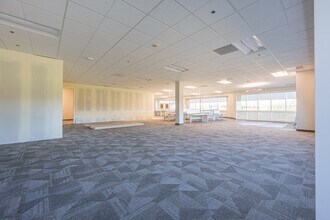 1435 N McDowell Blvd, Petaluma, CA for lease Interior Photo- Image 2 of 6
