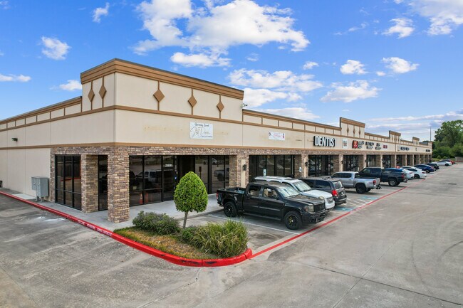 Plus de détails pour 21612 Aldine-Westfield Rd, Humble, TX - Commerce de détail à louer