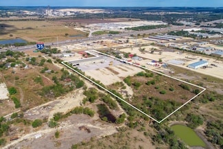 More details for 8163 Old Bastrop Rd, New Braunfels, TX - Industrial for Sale