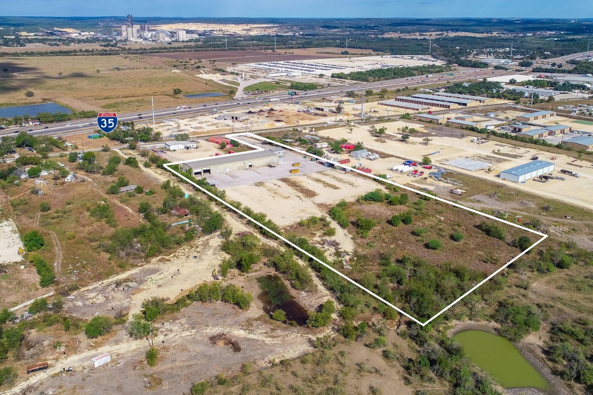 8163 Old Bastrop Rd, New Braunfels, TX for sale Building Photo- Image 1 of 30
