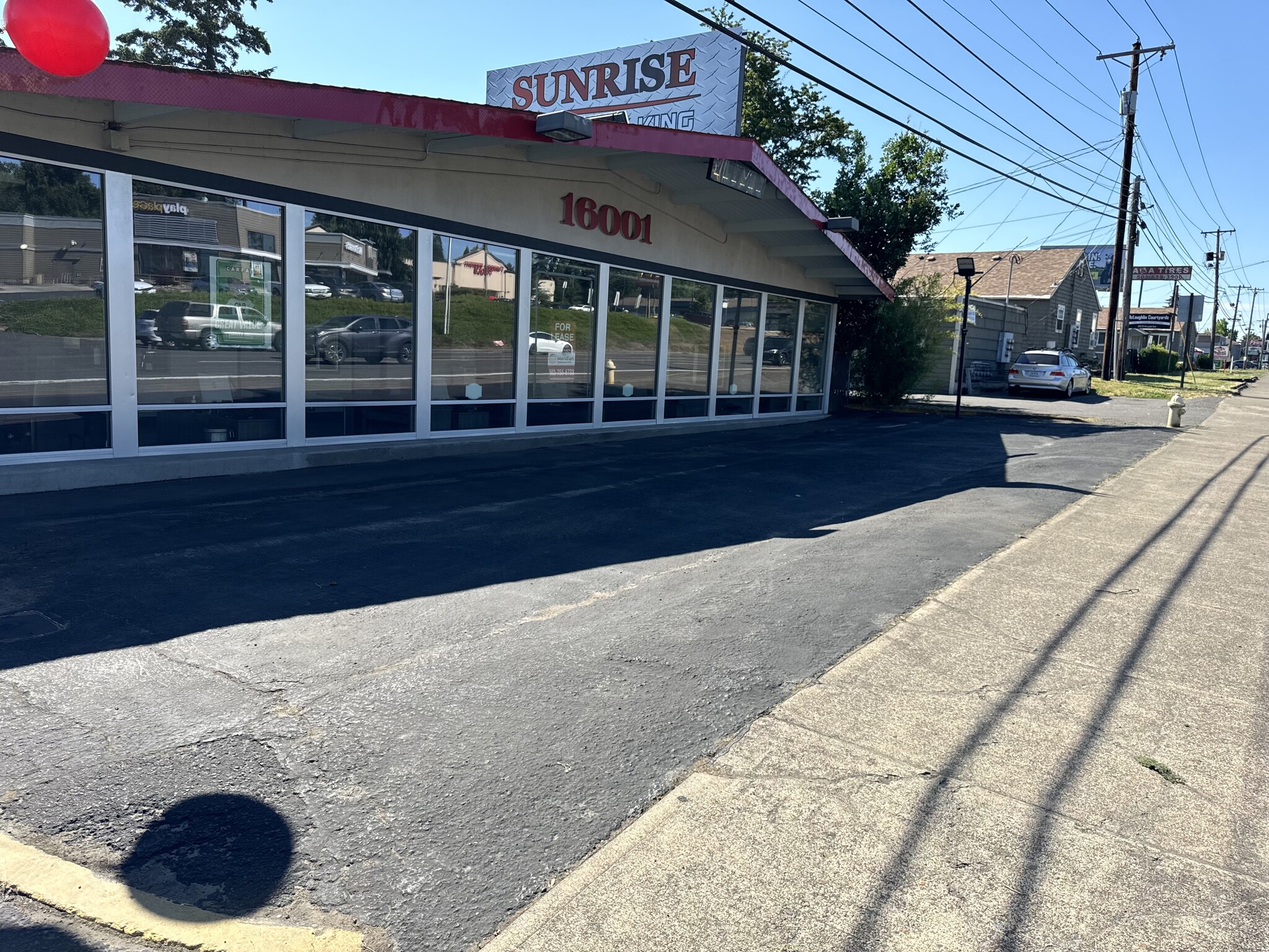 16001 SE Mcloughlin Blvd, Milwaukie, OR for lease Building Photo- Image 1 of 6