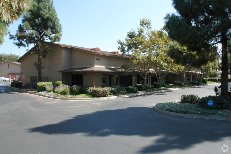 6489 Calle Real, Goleta, CA à louer - Photo du bâtiment - Image 2 de 29