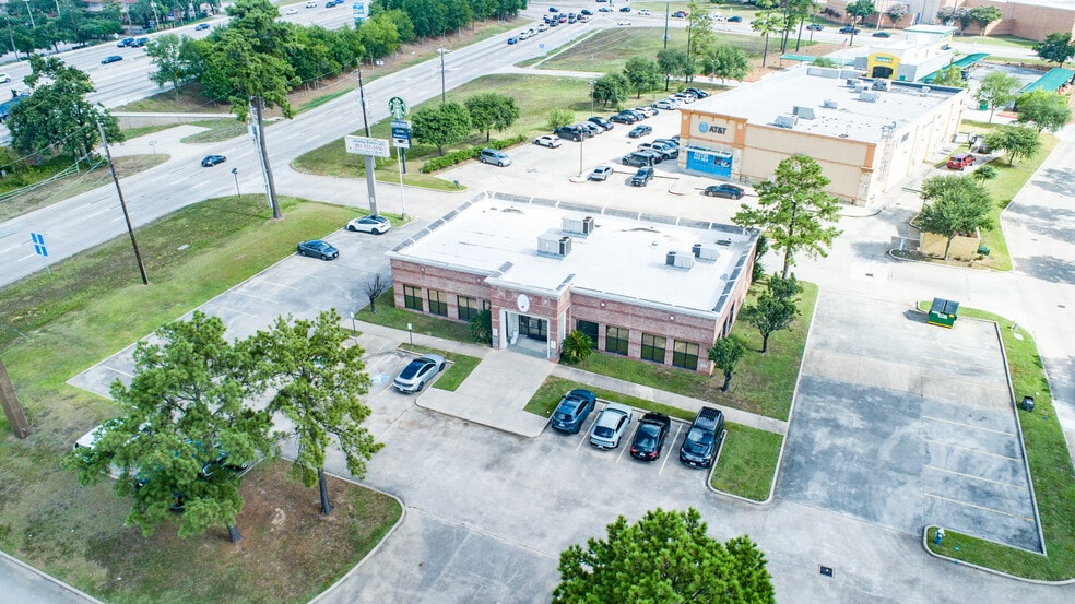19740 Interstate 45, Spring, TX for lease - Primary Photo - Image 1 of 13
