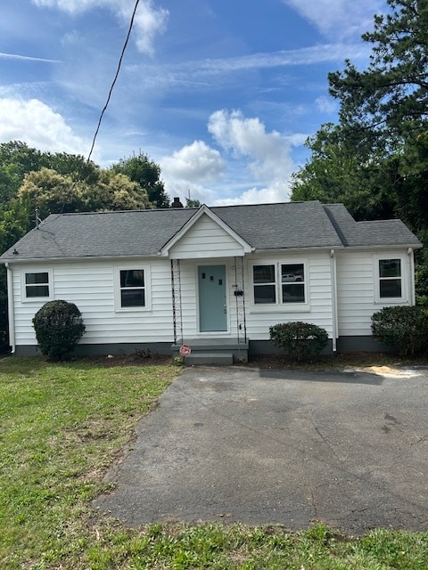 2820 The Plaza, Charlotte, NC for lease Primary Photo- Image 1 of 7