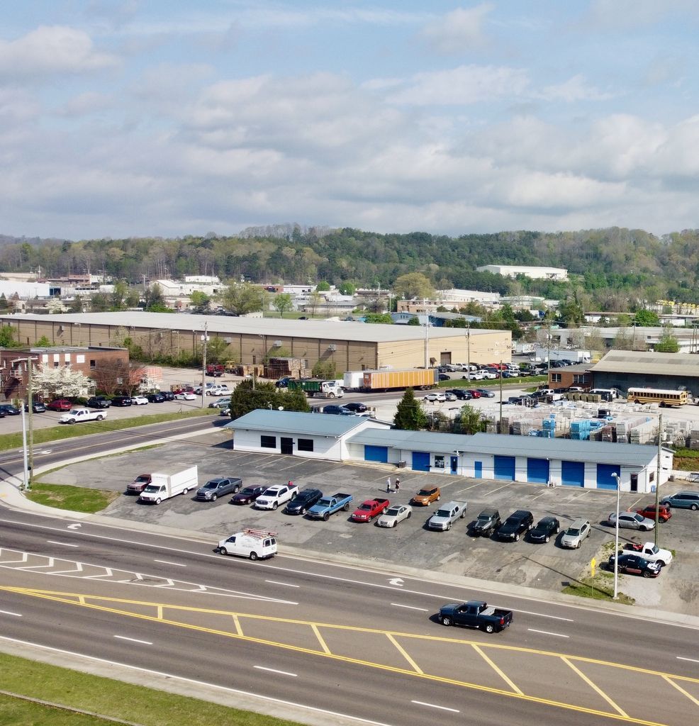 2833 Western Ave, Knoxville, TN for sale Building Photo- Image 1 of 26