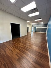 3303 Louisiana St, Houston, TX for lease Interior Photo- Image 2 of 14