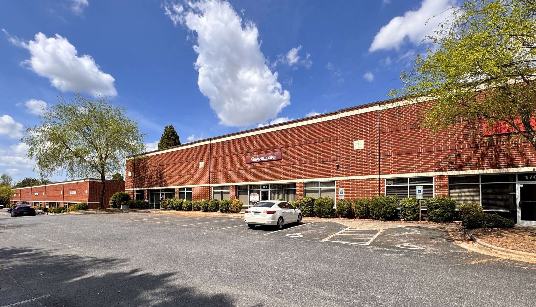 4361 Federal Dr, Greensboro, NC for lease Building Photo- Image 1 of 8