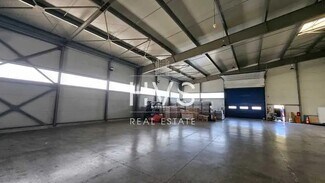 Plus de détails pour Local d'activités à louer