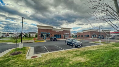 24821 Community Corner Plz, Aldie, VA for lease Building Photo- Image 1 of 5