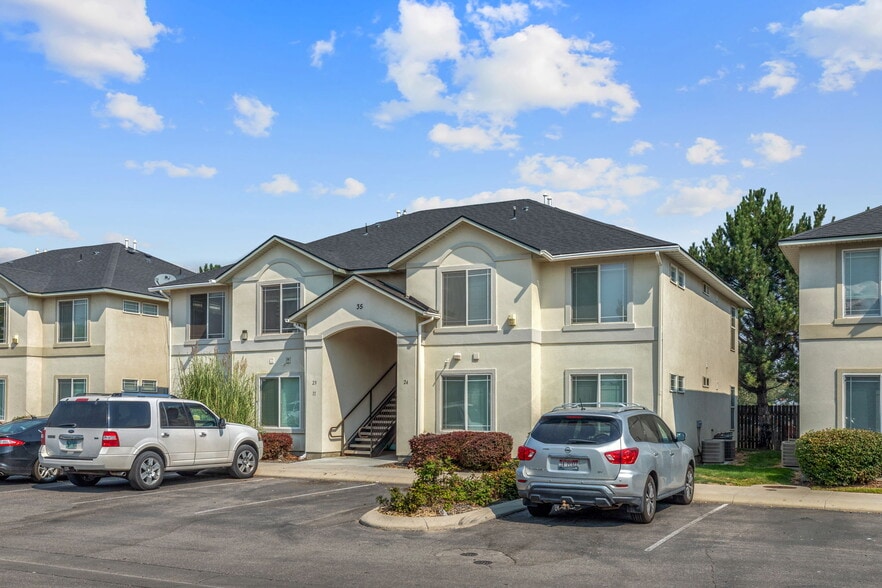 1805 E Overland Rd, Meridian, ID for sale - Building Photo - Image 2 of 11