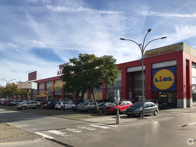 Calle Federico García Lorca, 10, Alcalá de Henares, Madrid à louer - Photo du bâtiment - Image 3 de 8