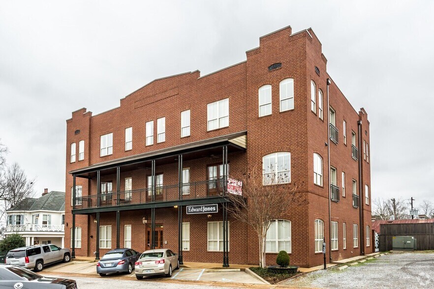 2446 Caffey St, Hernando, MS for sale - Building Photo - Image 1 of 1