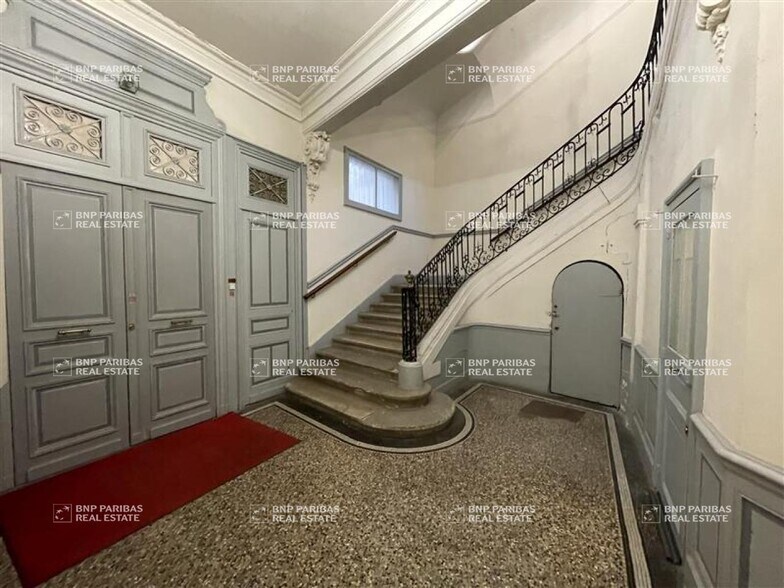 Bureau dans Montpellier à louer - Hall d’entrée - Image 3 de 17