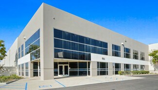 Plus de détails pour 691-701 Burning Tree Rd, Fullerton, CA - Industriel à louer