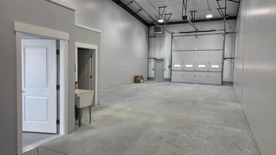 35 Landmark Ln, Rigby, ID for lease Interior Photo- Image 2 of 5