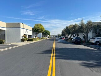 Plus de détails pour 15930-15962 Downey Ave, Paramount, CA - Local d'activités, Industriel à louer
