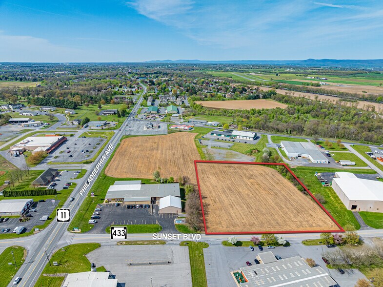 Sunset Boulevard West, Chambersburg, PA à vendre - Photo du bâtiment - Image 2 de 3