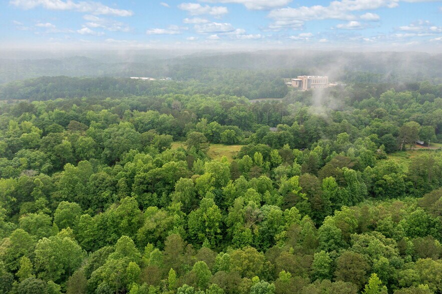 643 N Rope Mill Rd, Woodstock, GA à vendre - Photo du bâtiment - Image 3 de 7