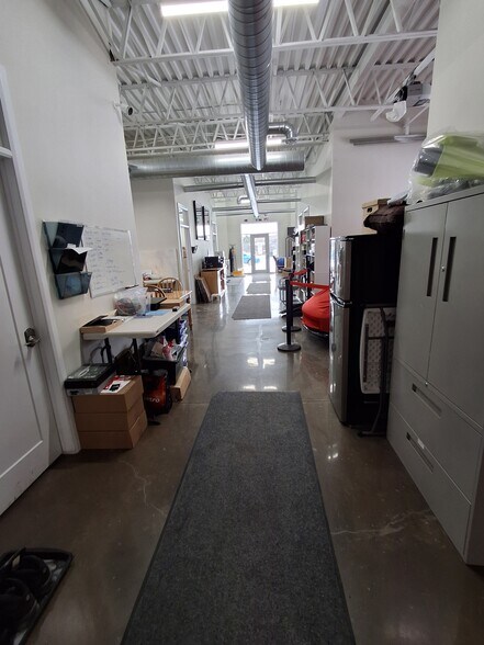 75 Bongard Ave, Ottawa, ON à vendre - Photo du bâtiment - Image 3 de 12