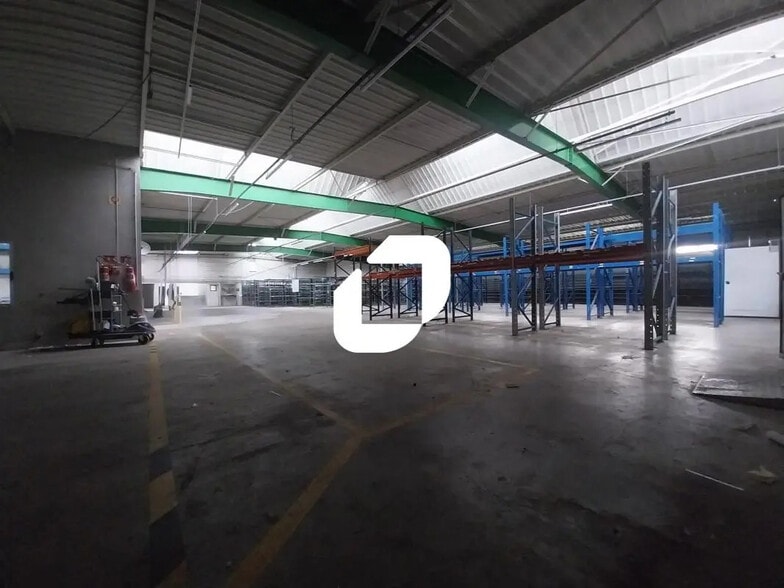 Bureau dans La Chapelle-sur-Erdre à louer - Photo intérieure - Image 2 de 14