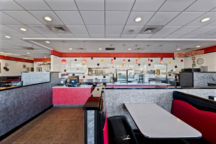 5701 W Monee Manhattan Rd, Monee, IL à louer - Photo du bâtiment - Image 3 de 12