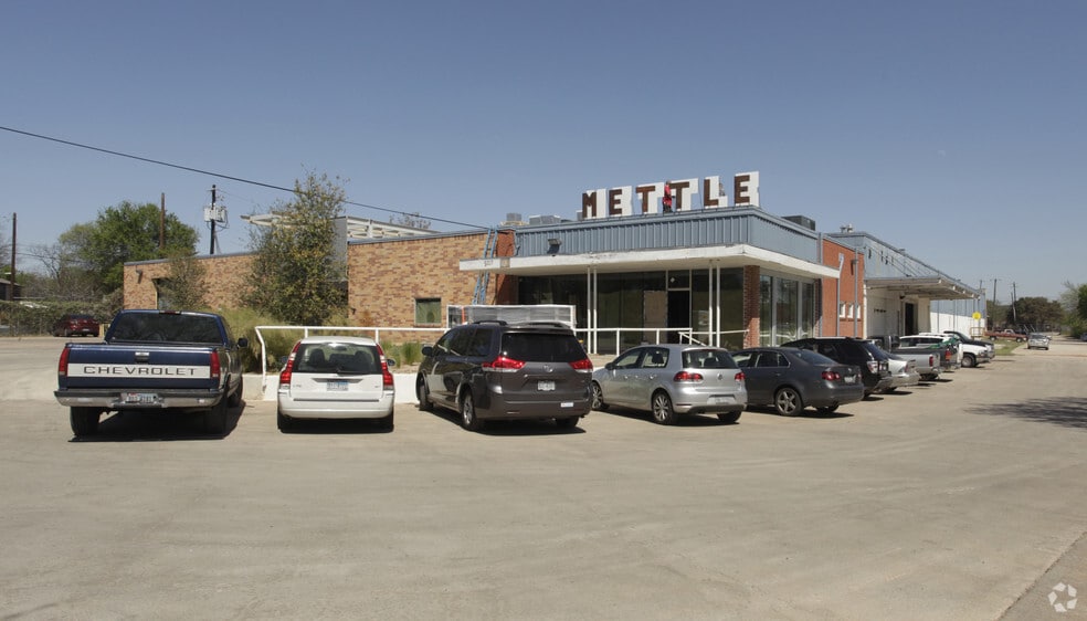 507 E Calles St, Austin, TX for lease - Building Photo - Image 3 of 48