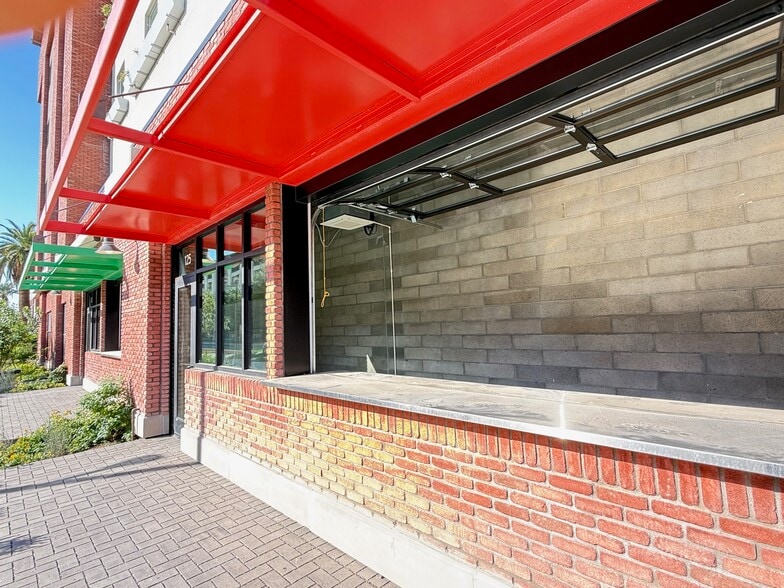 301 W Roosevelt St, Phoenix, AZ for lease - Building Photo - Image 3 of 40