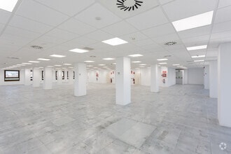 Calle del Ombú, 3, Madrid, Madrid for lease Building Photo- Image 2 of 5