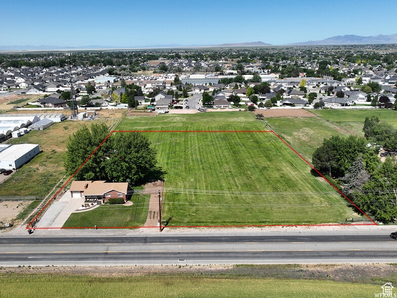 1145 2000 w, Clinton, UT for sale - Building Photo - Image 2 of 6