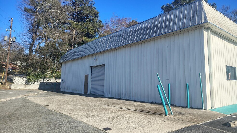 4340-4342 Pio Nono Ave, Macon-Bibb, GA à vendre - Photo du bâtiment - Image 2 de 5