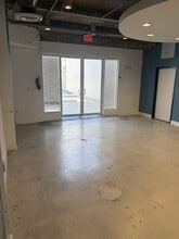 309 23rd St, Miami Beach, FL for lease Interior Photo- Image 1 of 6