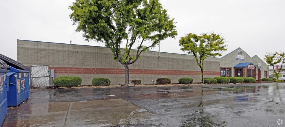 3568 W 4800 S, Roy, UT à louer - Photo du bâtiment - Image 3 de 3