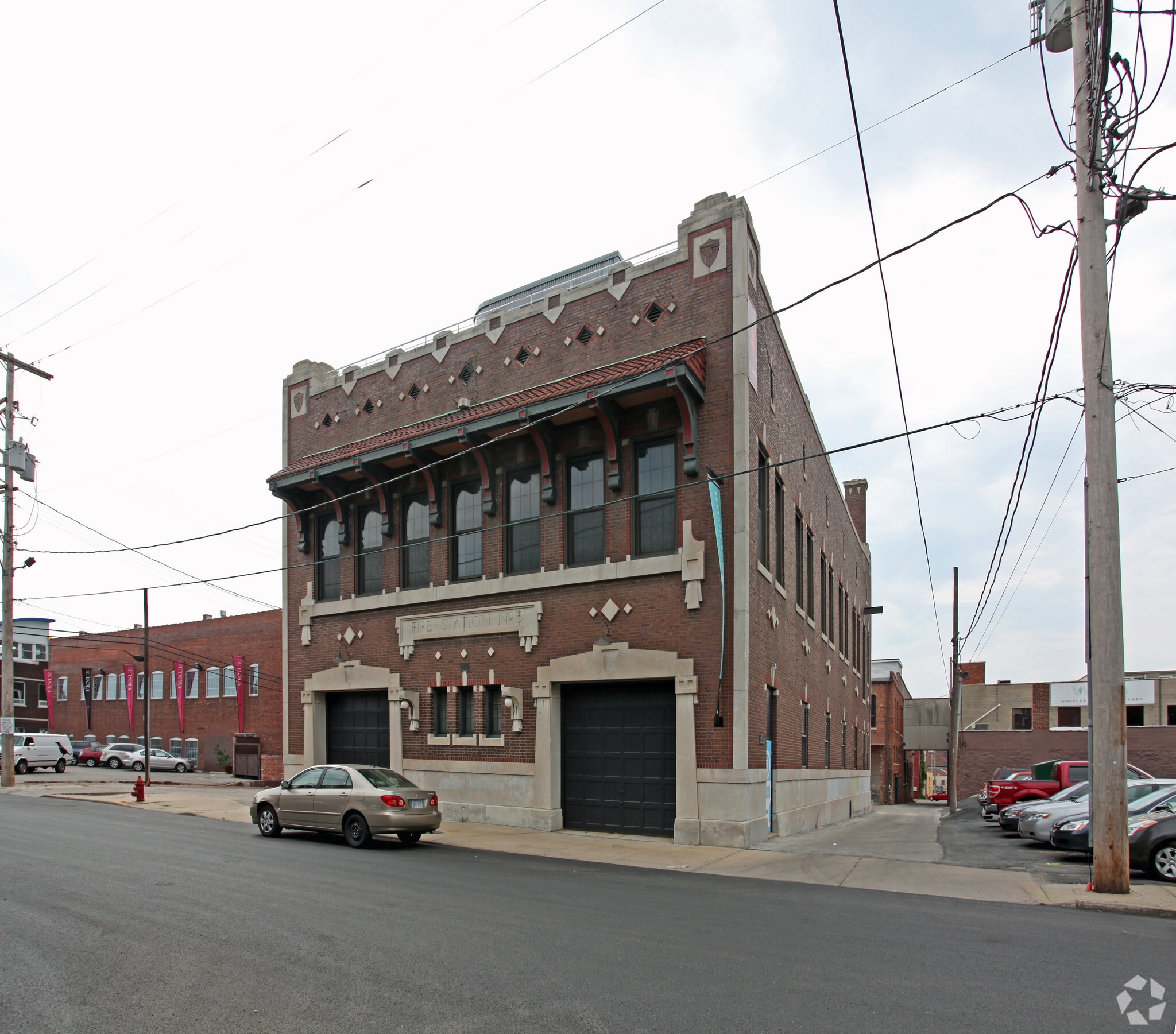 215 W 19th St, Kansas City, MO for lease Primary Photo- Image 1 of 4