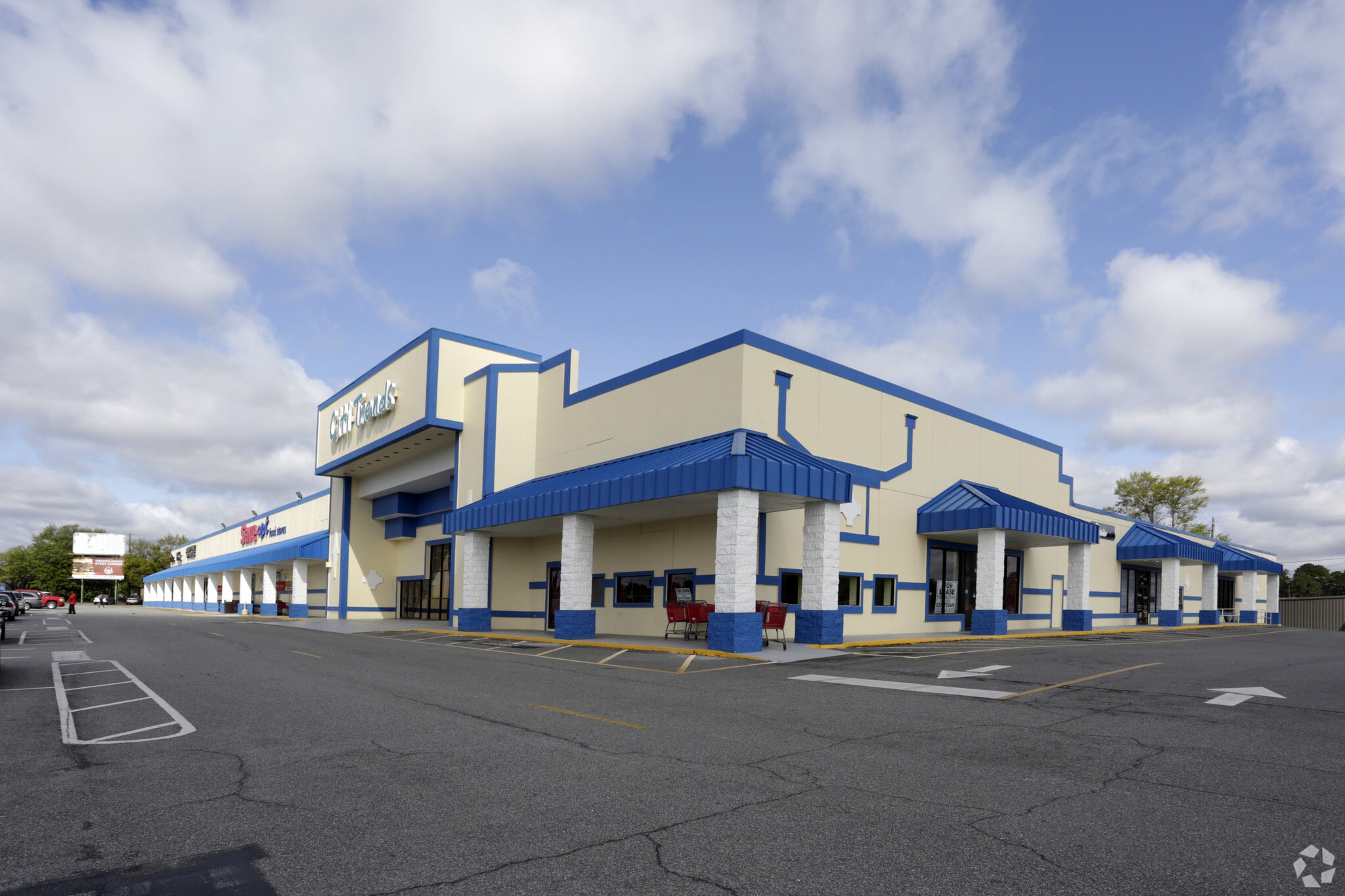 1711-1725 Knight Ave, Waycross, GA for lease Primary Photo- Image 1 of 6