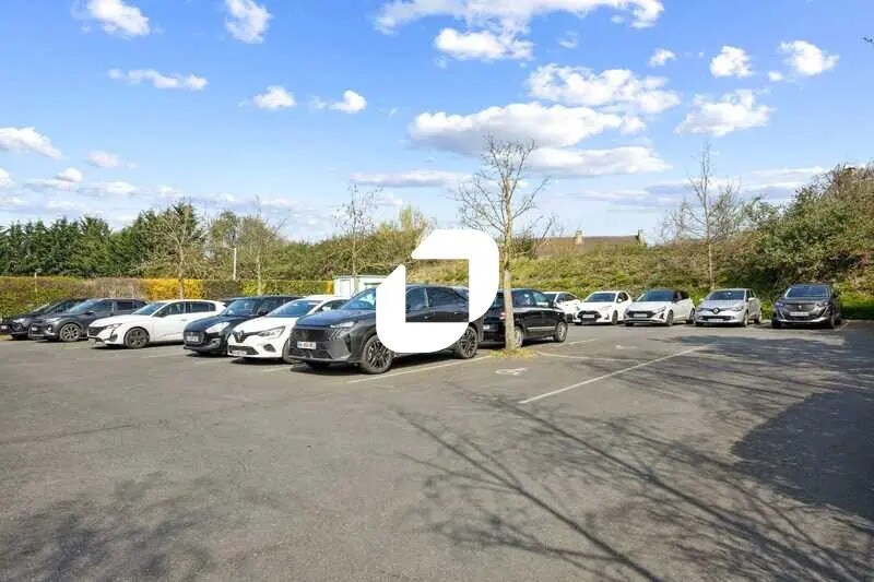 Flex dans Morangis à louer - Photo du bâtiment - Image 2 de 16