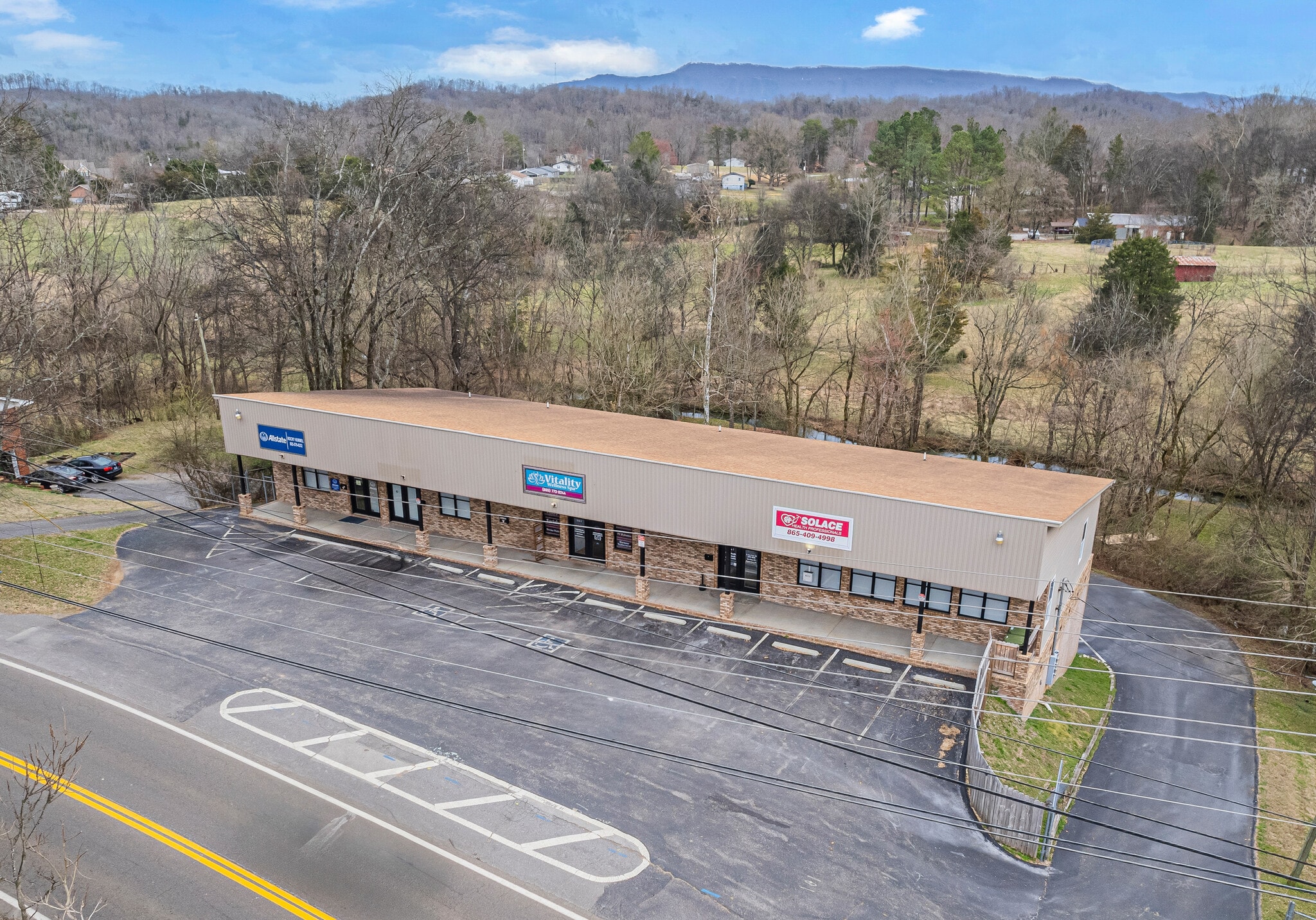 1039 Boyds Crk, Seymour, TN à vendre Photo principale- Image 1 de 38