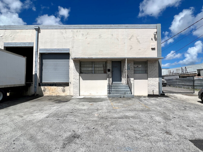 845-849 W 18th St, Hialeah, FL for sale - Building Photo - Image 1 of 1