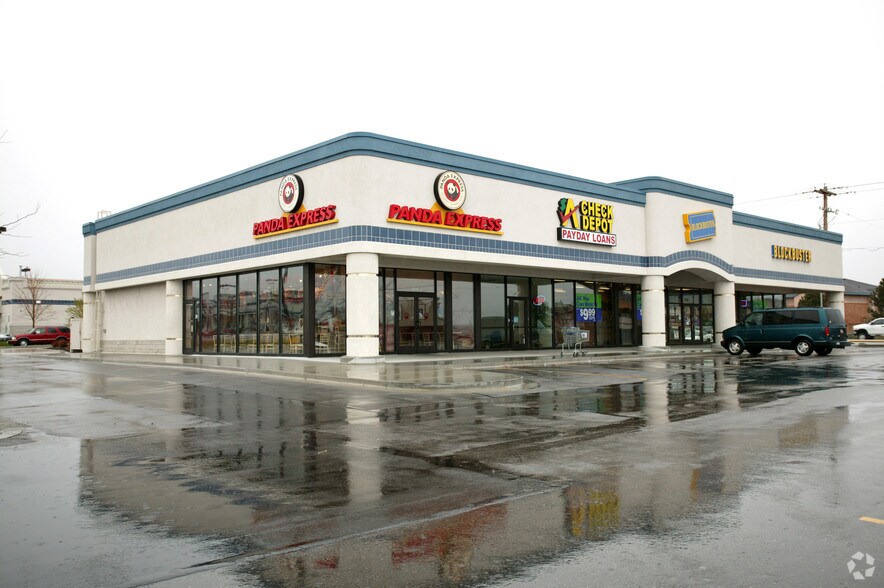 7000 S Redwood Rd, West Jordan, UT à louer - Photo du bâtiment - Image 3 de 15