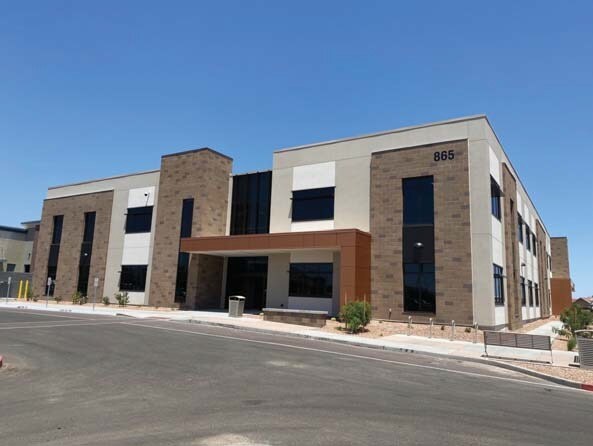 865 S Watson Rd, Buckeye, AZ à louer - Photo du bâtiment - Image 2 de 7